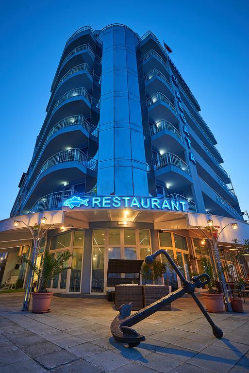 Family Hotel Regata Pomorie Exterior photo
